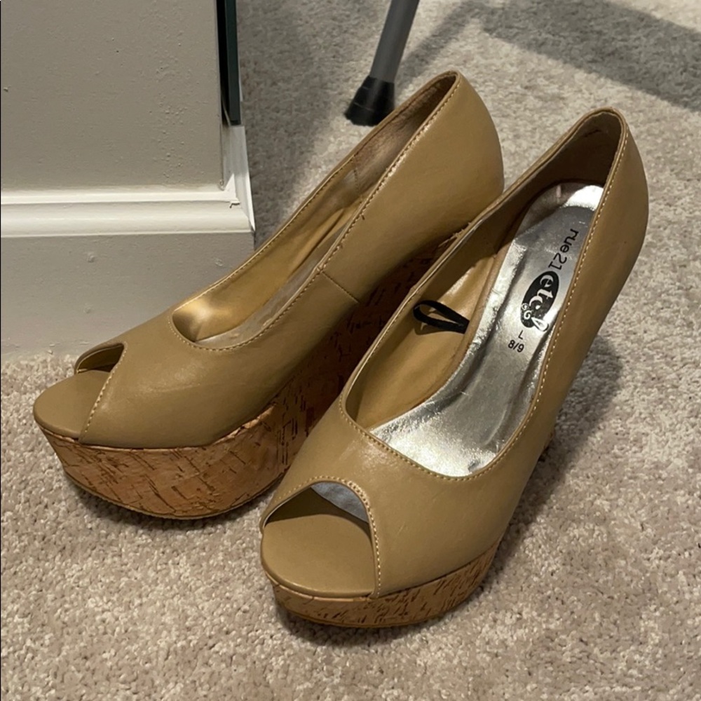 Rue 21 peep toe platform wedges